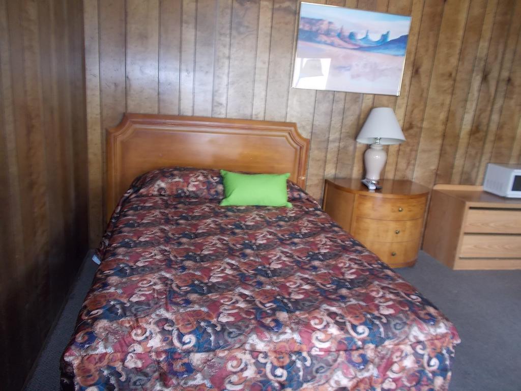 Atomic Inn Beatty Near Death Valley Dış mekan fotoğraf