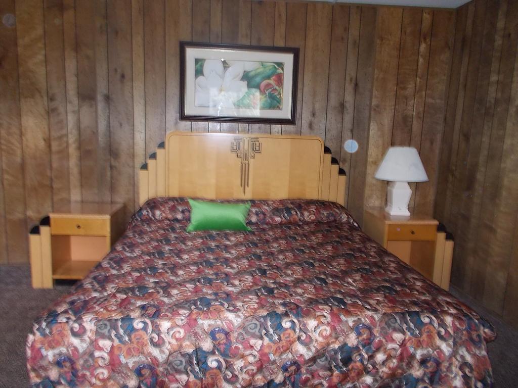 Atomic Inn Beatty Near Death Valley Dış mekan fotoğraf